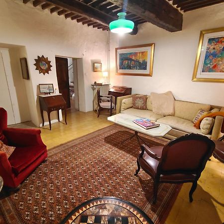 Bed and Breakfast Rue Du Chateau A Cabrieres D'Avignon Екстер'єр фото