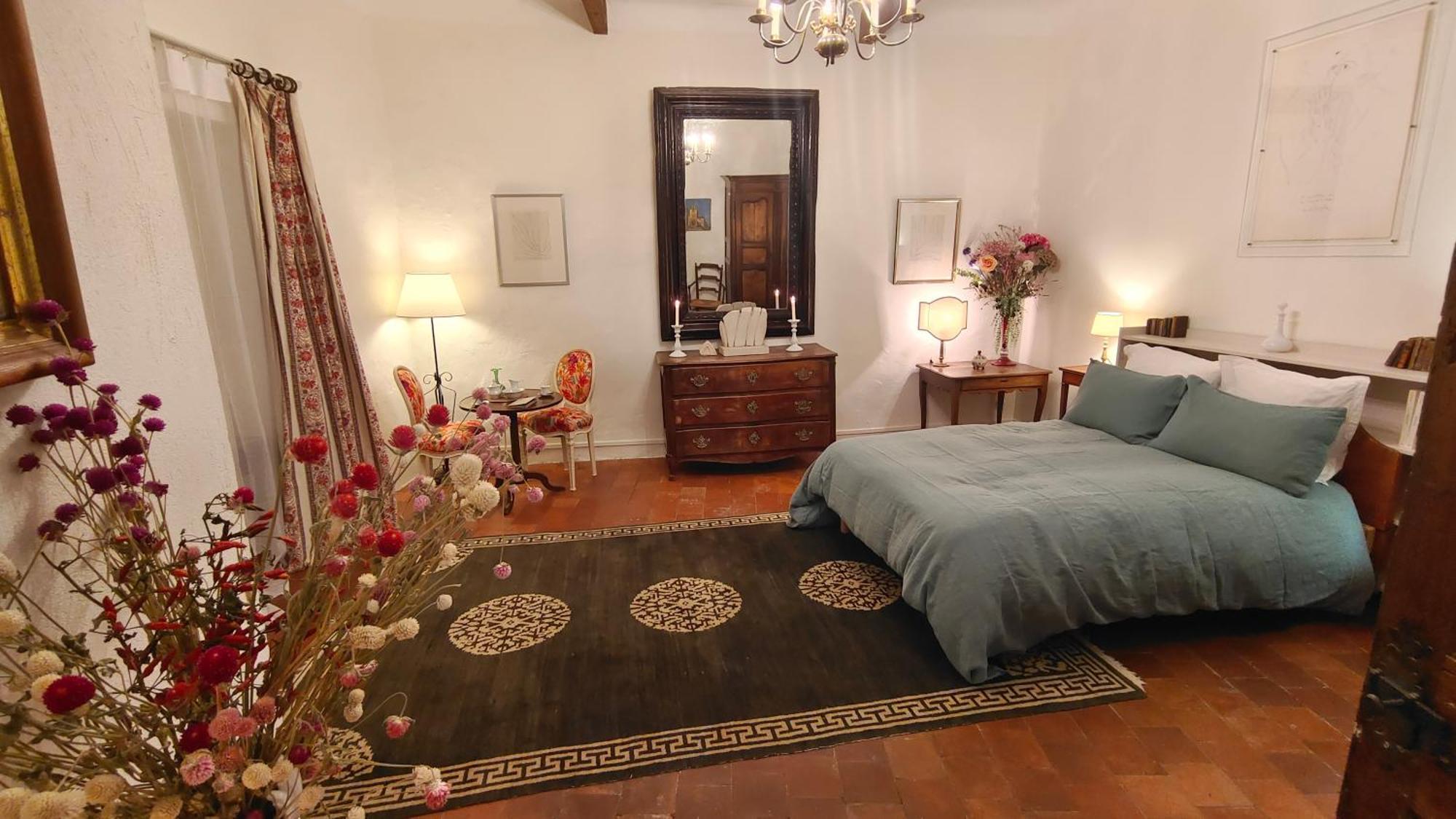 Bed and Breakfast Rue Du Chateau A Cabrieres D'Avignon Екстер'єр фото