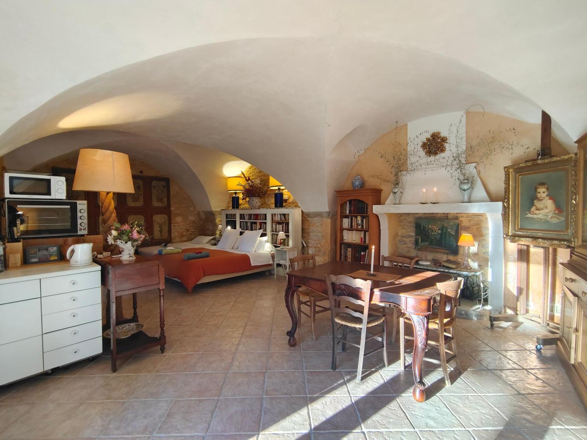Bed and Breakfast Rue Du Chateau A Cabrieres D'Avignon Екстер'єр фото