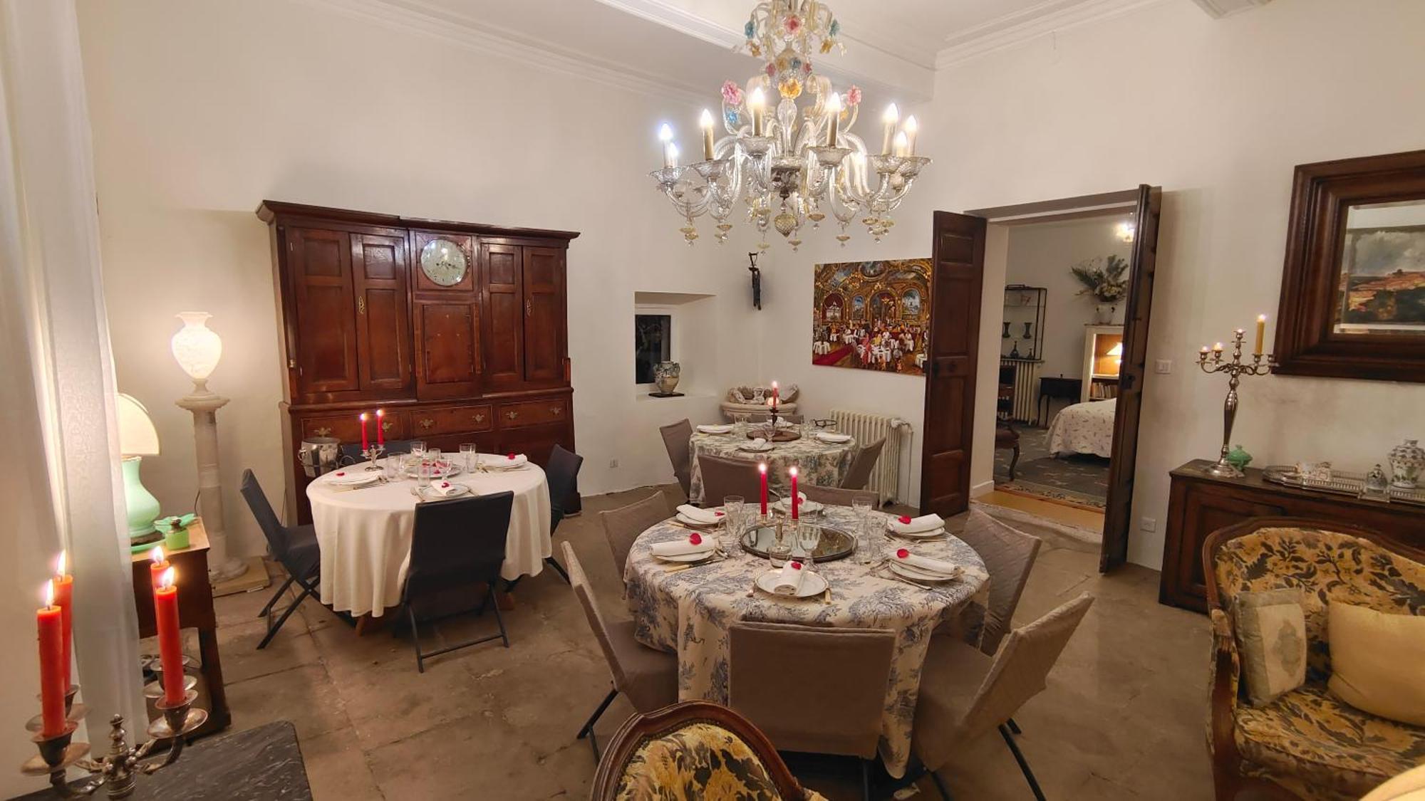 Bed and Breakfast Rue Du Chateau A Cabrieres D'Avignon Екстер'єр фото