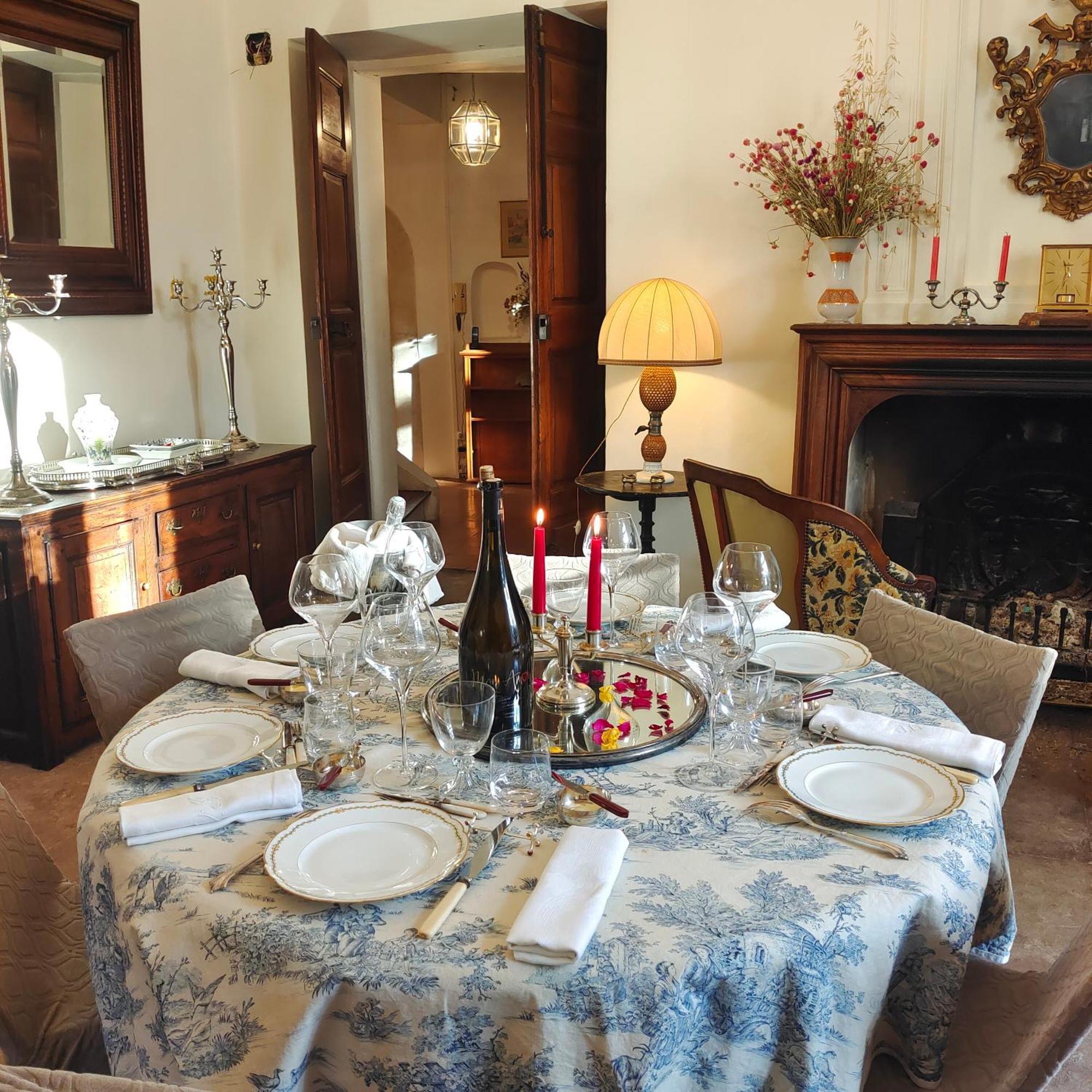 Bed and Breakfast Rue Du Chateau A Cabrieres D'Avignon Екстер'єр фото