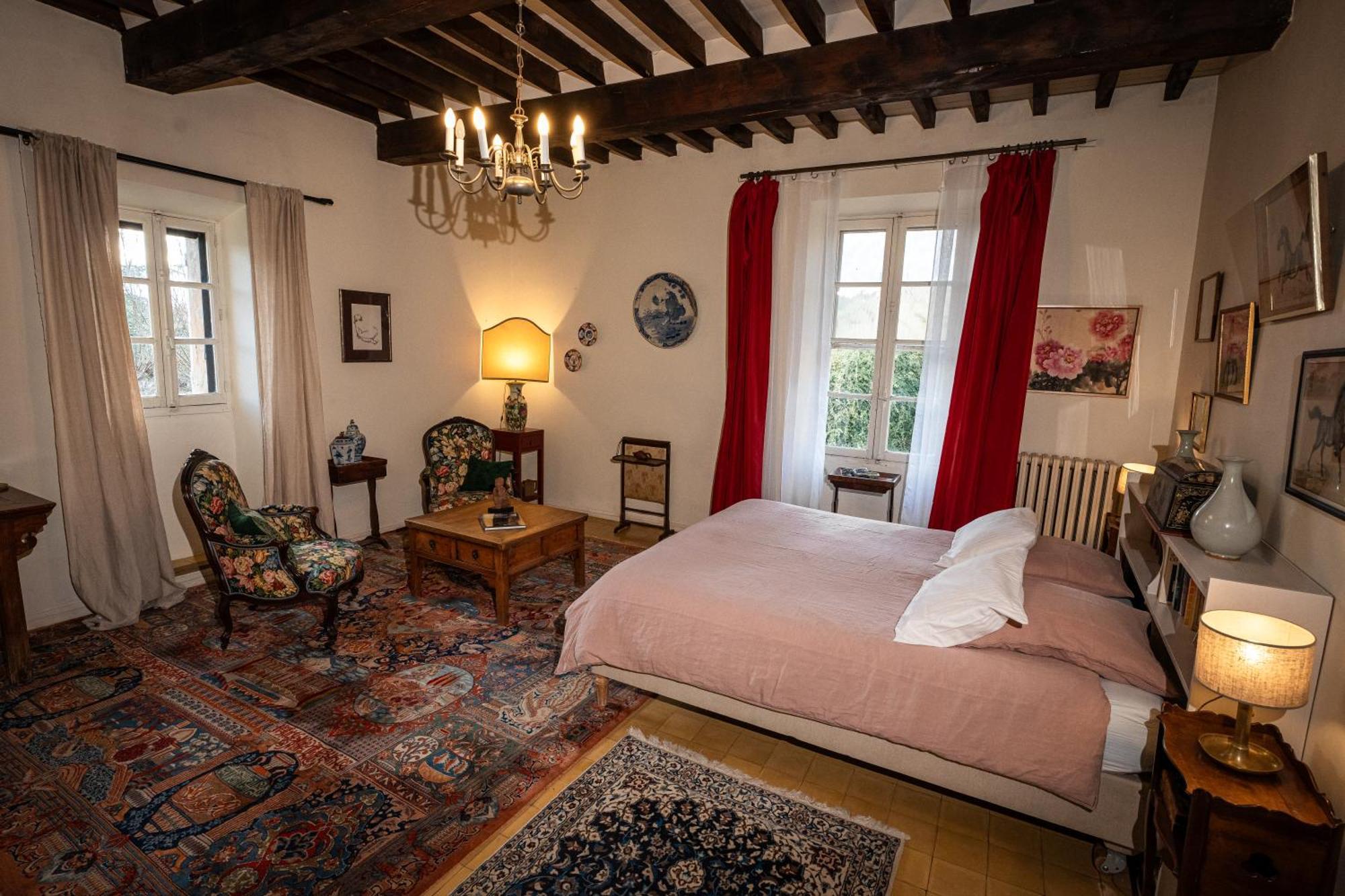 Bed and Breakfast Rue Du Chateau A Cabrieres D'Avignon Екстер'єр фото
